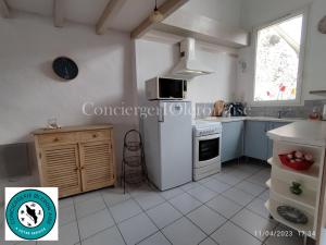 Afbeelding uit fotogalerij van Maison de la Sau in La Nouette +12 foto's