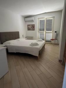 Afbeelding uit fotogalerij van Aves Flat in Altavilla Silentina