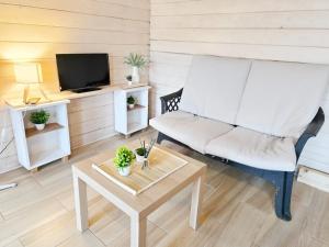 Et tv og/eller underholdning på Cabin-holiday + 3 billeder