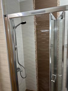 Et badeværelse på Sunrise Apartment