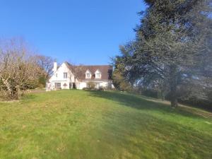 Το κτήριο όπου στεγάζεται  η παραθεριστική κατοικία