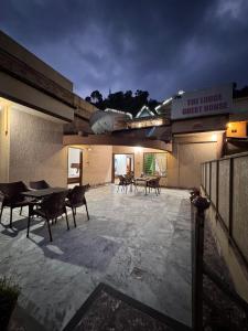 Billede fra billedgalleriet på The lodge Guest House i Muzaffarabad + 6 billeder