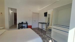 Gallery image of Mare Mare Rooms in Cefalù