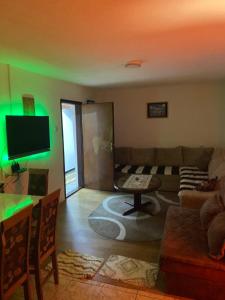 Gallery image of Holiday home with living room and 2 bedrooms in Mojkovac