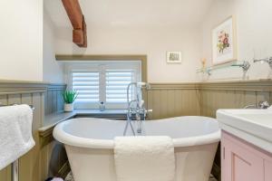 Fotografie z fotogalerie ubytování East Paddock Cottage v destinaci Gammersgill + 25 fotografií