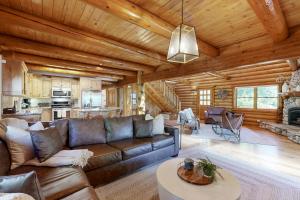 Posezení v ubytování Bow Canyon Oasis #513