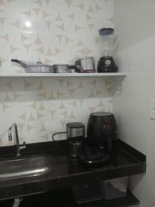 Η κουζίνα ή μικρή κουζίνα στο ground floor apartment