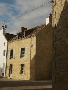 Tòa nhà nơi căn hộ tọa lạc