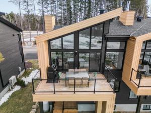 En balkon eller terrasse på Entre Green et Montagne 122