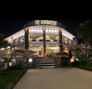 Εστιατόριο ή άλλο μέρος για φαγητό στο Apartment in Harhoura