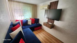 Μια τηλεόραση ή/και κέντρο ψυχαγωγίας στο Apartment in Harhoura +18 φωτογραφίες