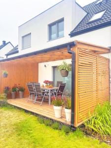 Κήπος έξω από το Wakacyjna 1 Holiday House Trzęsacz