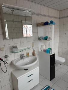 Ένα μπάνιο στο Selina's Apartment +4 φωτογραφίες