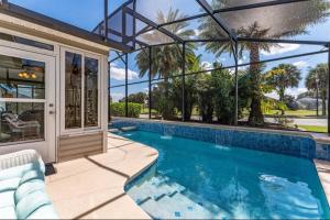 Πισίνα στο ή κοντά στο TikiTiki walk/ride 2 Lake Sumter *Pool & Hot Tub*