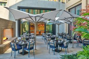 Εστιατόριο ή άλλο μέρος για φαγητό στο The Crescent Hotel, Fort Worth