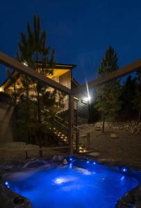 Bazén v ubytování Idyllic Retreat with Epic Views - Hot Tub - Fire Pit nebo v jeho okolí