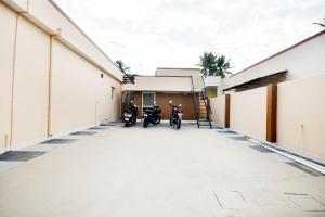 Gallery image of Hotel O Siva Residency in Coimbatore +18 photos