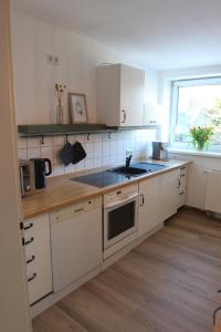 Fotografie z fotogalerie ubytování Ferienwohnung am Gehrdener Berg - bis 4 Personen, Messewohnung - Hannover Fair apartment v destinaci Gehrden