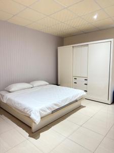 Ένα ή περισσότερα κρεβάτια σε δωμάτιο στο 青森行旅-下單後請看此信箱並主動加Line 獲得住宿資訊 +18 φωτογραφίες