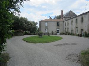 Gallery image of Le Manoir "Aux Douves" in Bazoges-en-Paillers