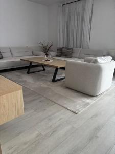 Galeriebild der Unterkunft Apartment with style in Gnjilane