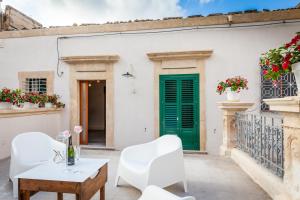 Balkón alebo terasa v ubytovaní Palazzo Montalbano