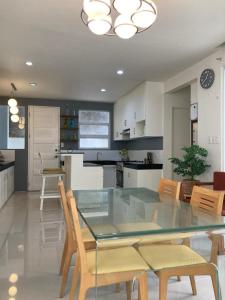 Billede fra billedgalleriet på House at the City Center i Tuguegarao City + 31 billeder