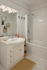 Ένα μπάνιο στο Le Doux Rivage avec Vue Lagune Nature Plage à Pied Clim Parking Prive +41 φωτογραφίες