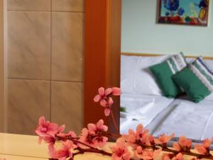 Gallery image of Gartenpension Fischl in Mörbisch am See