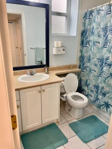 Ένα μπάνιο στο Holiday Home