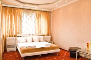 Gallery image of Hotel 8th Mile in Dnipro