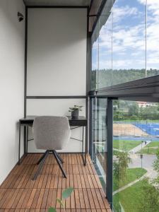 Πισίνα στο ή κοντά στο Luxury Private Apartment near Old Town and Nature