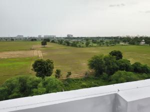 Imagen de la galería de After House South Opulent 5BHK Pool Mansion, en Jaipur