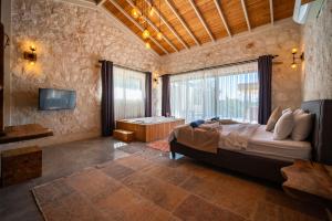 Μια τηλεόραση ή/και κέντρο ψυχαγωγίας στο Eco Villa Su