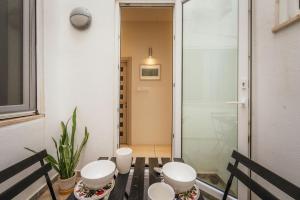 Ένα μπάνιο στο Charming 2-Bedroom in the Heart of La Valletta