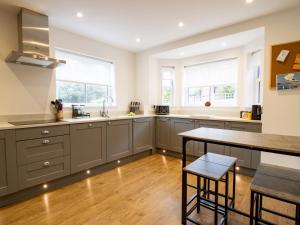 Køkken eller tekøkken på Pass the Keys Turners Nook