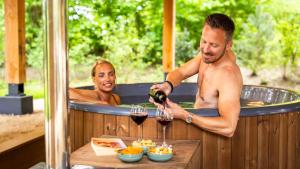 Gallery image of Natuur Villa met Hottub | 4 personen - Resort Valley in Wekerom