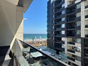 En generel havudsigt eller havudsigten taget fra lejligheden + 2 billeder