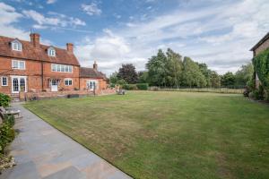 Κήπος έξω από το Charming Warwickshire Studio
