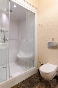 Un baño de Cheya Deluxe Residence Nisantasi Istanbul City Center