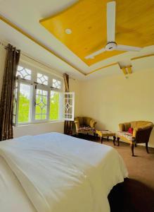 Gallery image of Taaj Residence Skardu in Skardu +28 photos