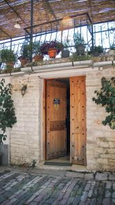 ジロカストラにあるTrigona Guest House & Hostelのギャラリーの写真