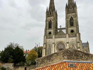 Fotografie z fotogalerie ubytování Chez Jean-Yves et Zoé - LE SAINT ANDRÉ - Au calme, Très propre, Proche parkings, Clim v destinaci Niort