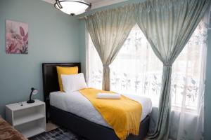 Φωτογραφία από το άλμπουμ του Airport Afriquintus Guest House σε Κέμπτον Παρκ