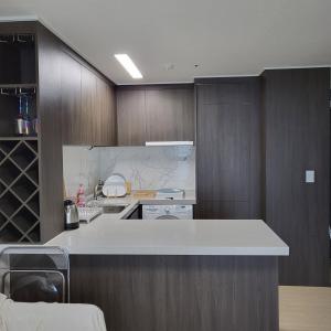 Nhà bếp/bếp nhỏ tại Gwangan salt