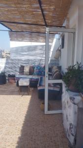 Μπαλκόνι ή βεράντα στο Appartement dar bouaaza tamaris