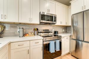 Φωτογραφία από το άλμπουμ του 3 Mi to UC Davis Retreat with Furnished Patio! σε Davis +17 φωτογραφίες