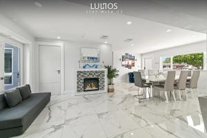 Billede fra billedgalleriet på Miami House with Hot Pool-spa & Pool table L48 i Hialeah