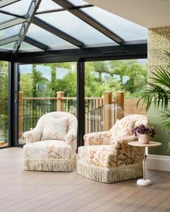 Gallery image of Thames Mansion - Water View in Staines