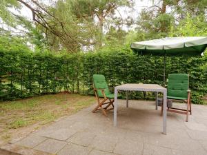 Κήπος έξω από το Elite-Ferienhaus mit Garten in Spreenhage